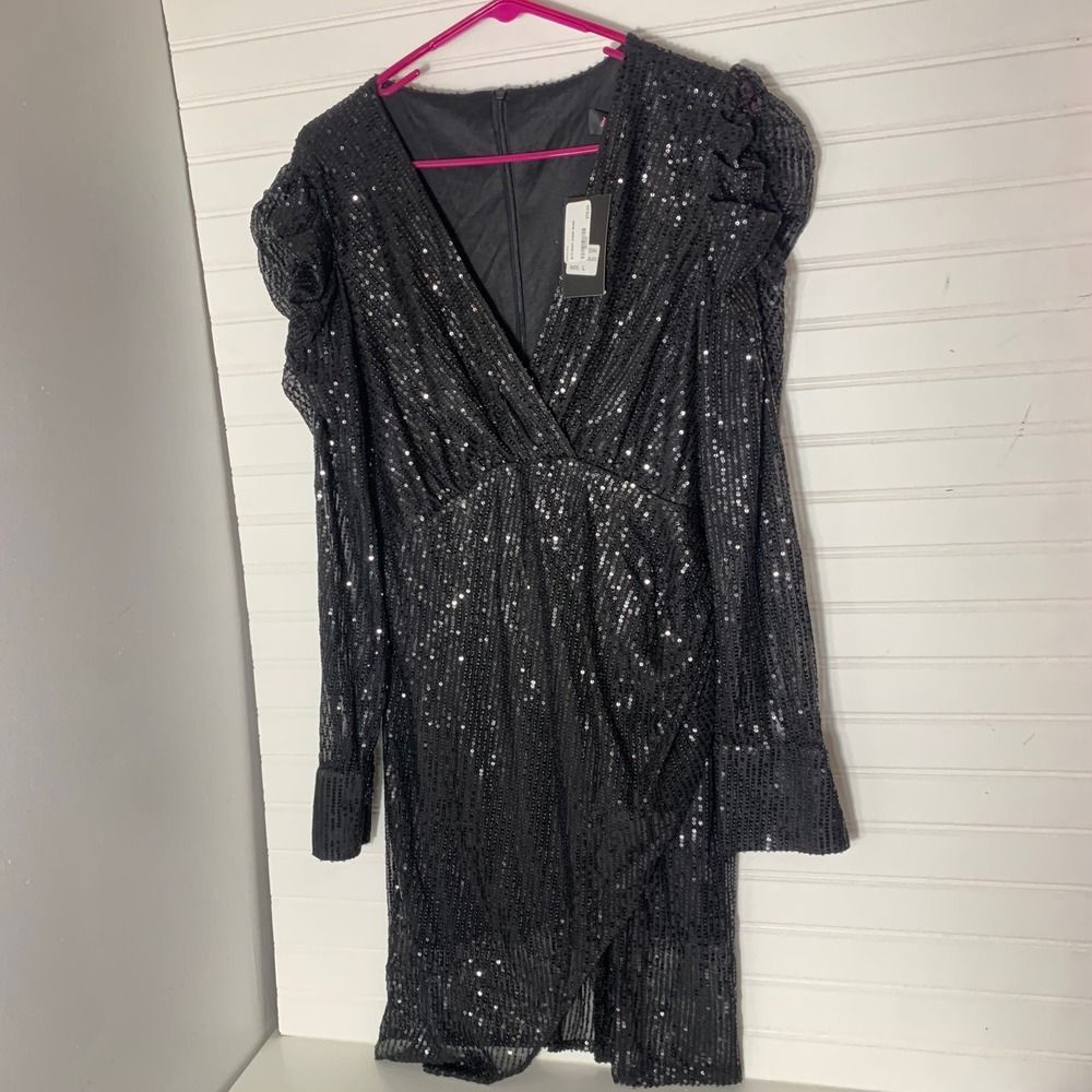 Mabell black sequin long sleeve v neck wrap mini dress size large